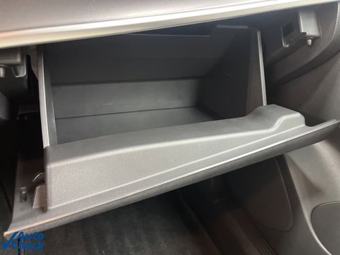 Used 2023 Nissan Rogue SV w/ SV Premium B Package image 28