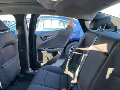 Used 2024 Chevrolet Malibu LT image 39