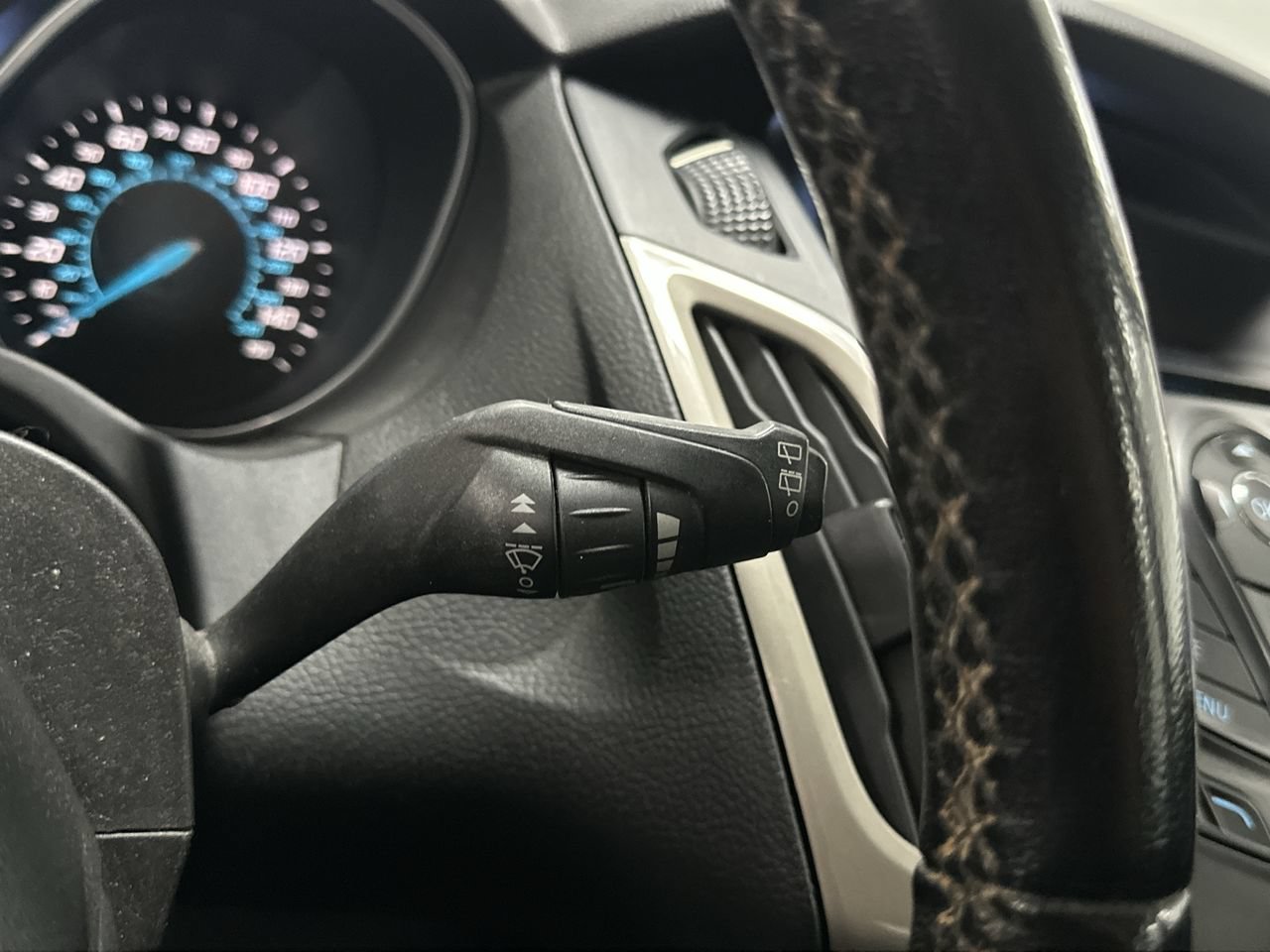Used 2012 Ford Focus SEL FWD image 39