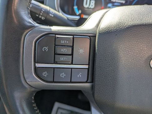 Used 2022 Ford F150 Lariat image 19