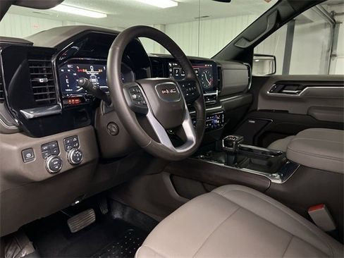 Used 2024 GMC Sierra 1500 SLT w/ SLT Premium Plus Package image 55