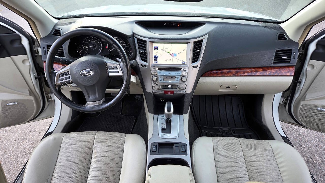 Used 2012 Subaru Outback 2.5i Limited AWD/4WD image 32