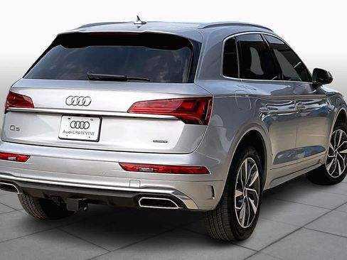 Used 2023 Audi Q5 2.0T Premium Plus w/ Premium Plus Package AWD/4WD image 12