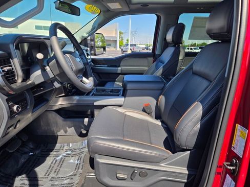 New 2026 Ford F250 Lariat w/ Black Appearance Package AWD/4WD image 26