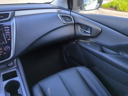 Used 2024 Nissan Murano SL image 17