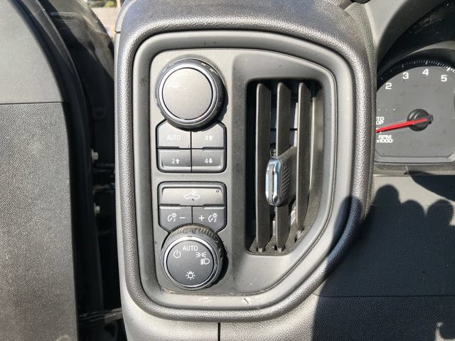 Certified 2023 Chevrolet Silverado 1500 Custom Trail Boss w/ LPO, Dark Essentials Package AWD/4WD image 29