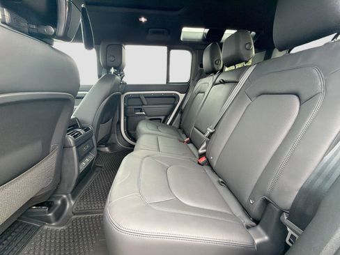 New 2026 Land Rover Defender 110 X-Dynamic SE AWD/4WD image 20