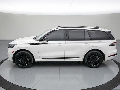 Used 2025 Lincoln Aviator Reserve w/ Equipment Group 201A AWD/4WD image 7