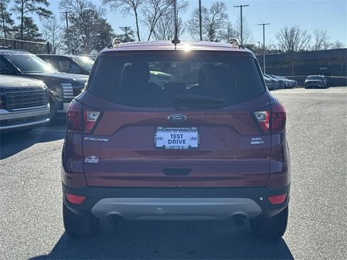 Used 2019 Ford Escape SEL image 6