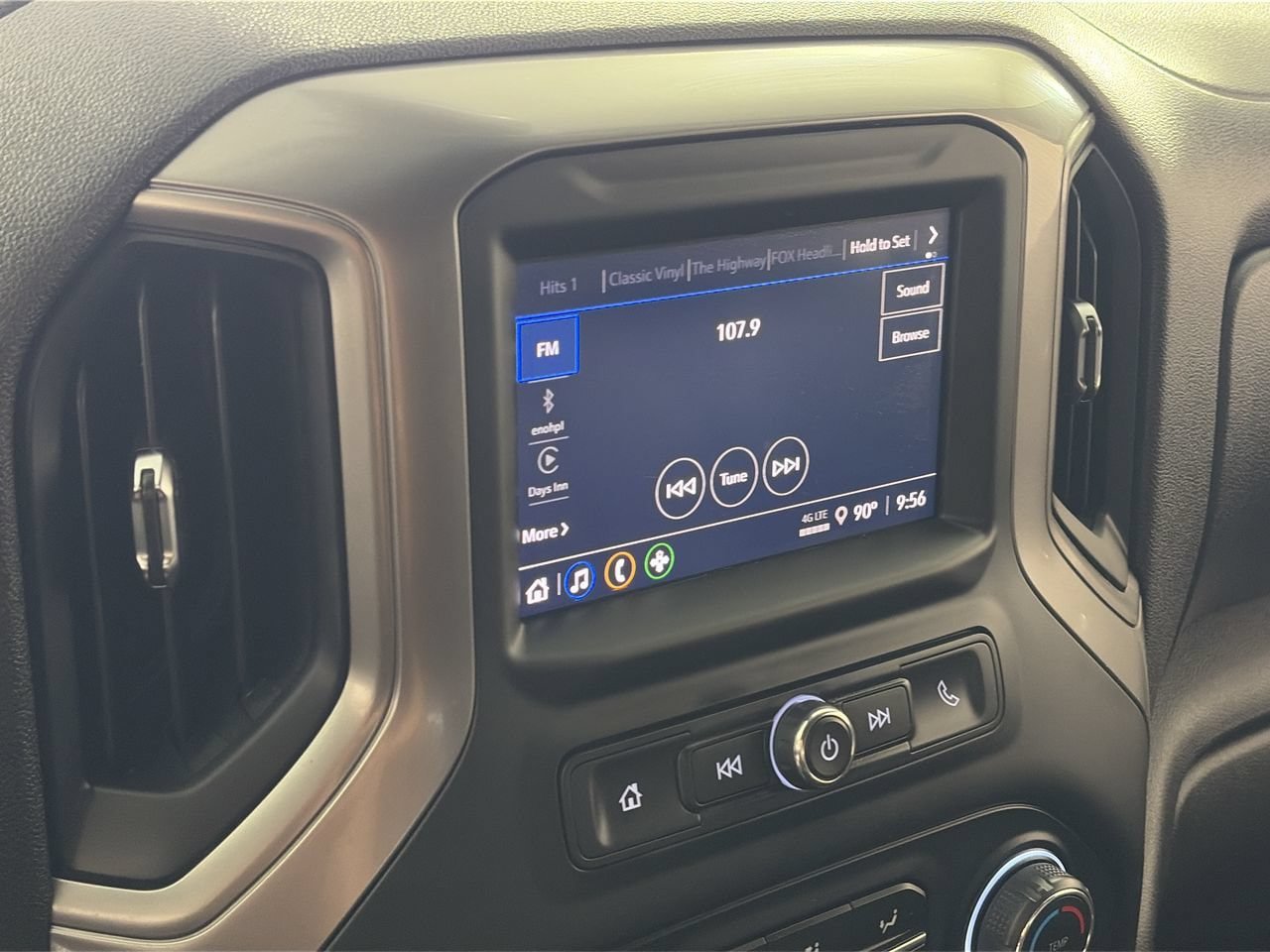 Used 2024 Chevrolet Silverado 1500 Custom Trail Boss AWD/4WD image 16