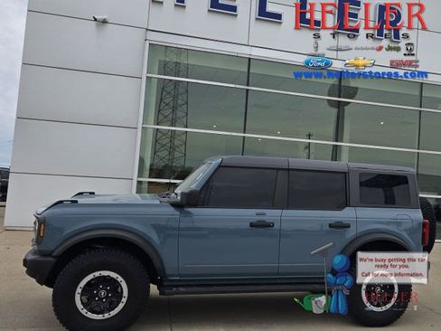 Used 2023 Ford Bronco Big Bend w/ Sasquatch Package AWD/4WD image 1