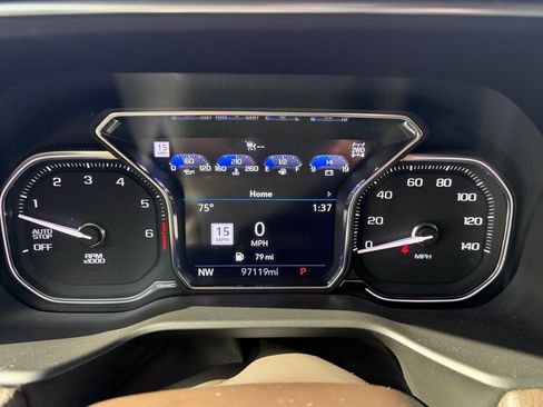 Used 2021 GMC Yukon Denali w/ Denali Premium Package image 22