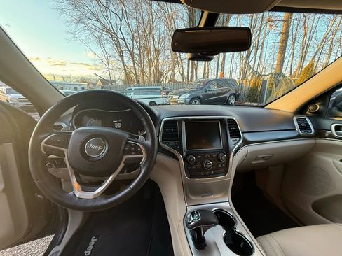 Used 2014 Jeep Grand Cherokee Limited image 14