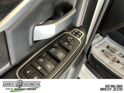 Used 2024 RAM 2500 Big Horn AWD/4WD image 20
