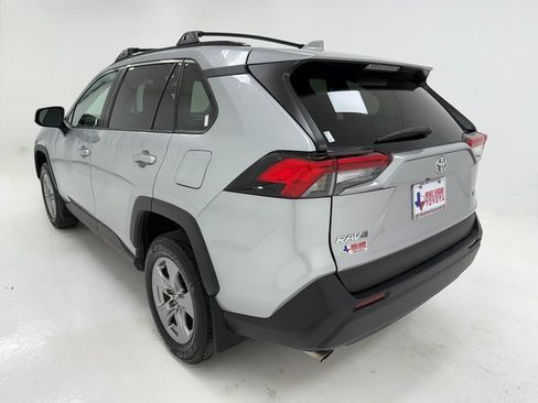 Used 2024 Toyota RAV4 XLE image 38