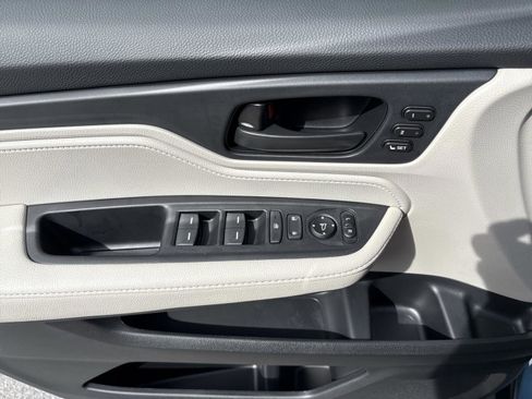 New 2026 Honda Odyssey EX-L image 24