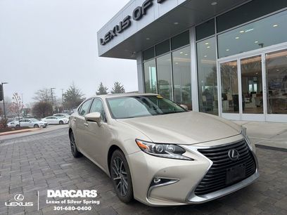 Used 2017 Lexus ES 350 w/ Navigation System Package