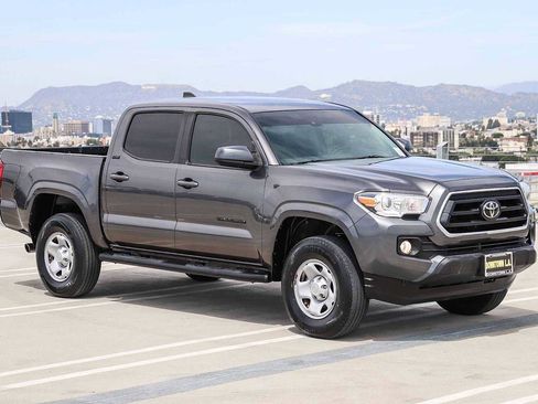 Used 2021 Toyota Tacoma SR5 image 3
