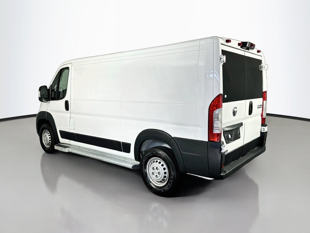 Used 2025 RAM ProMaster 2500 w/ U-Haul Equipment Group FWD image 5