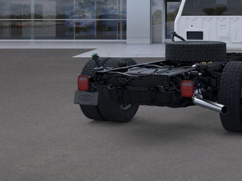 New 2026 Ford F550 4x4 Regular Cab Super Duty w/ XL Chrome Package image 50