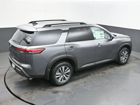 New 2026 Nissan Pathfinder SL FWD image 37