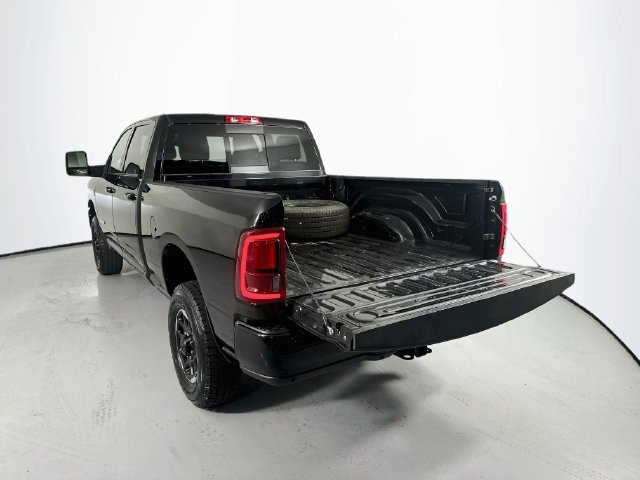 Used 2026 RAM 2500 Laramie AWD/4WD image 24