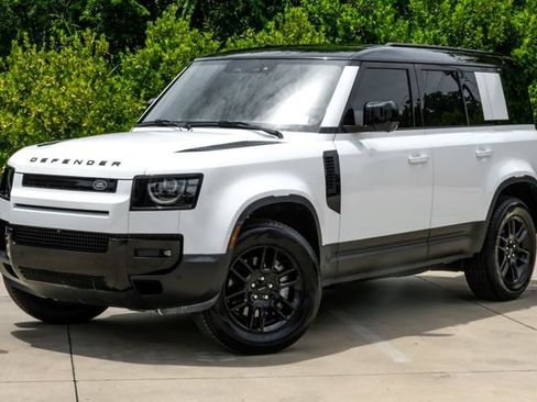 Used 2026 Land Rover Defender 110 S AWD/4WD image 2