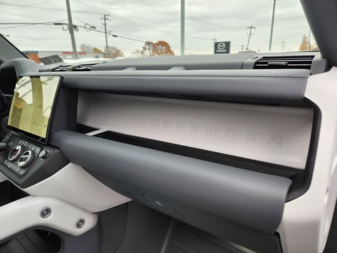 New 2026 Land Rover Defender 110 S image 13