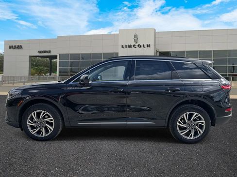 New 2026 Lincoln Corsair Premiere image 6