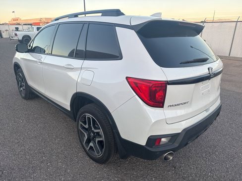 Used 2023 Honda Passport Elite image 6