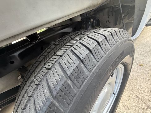 Used 2014 Ford F150 XL w/ Equipment Group 101A Mid AWD/4WD image 15