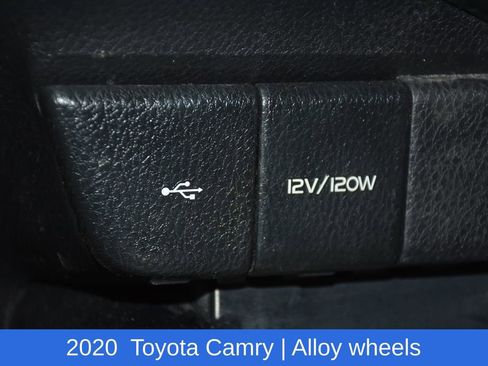 Used 2020 Toyota Camry SE FWD image 20