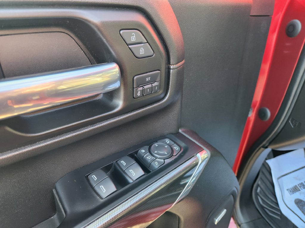 Used 2020 GMC Sierra 2500 AT4 w/ AT4 Premium Package AWD/4WD image 25