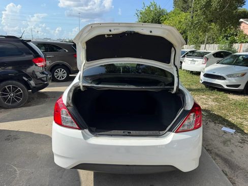 Used 2017 Nissan Versa S Plus FWD image 26