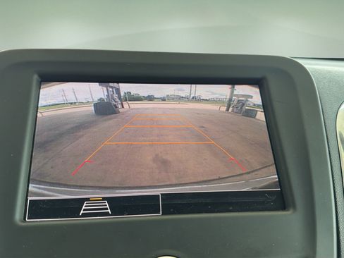 Used 2023 Chevrolet Equinox LT AWD/4WD image 26