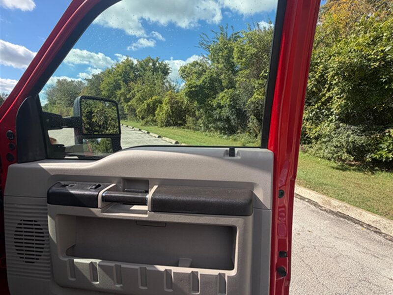 Used 2008 Ford F350 XLT AWD/4WD image 21