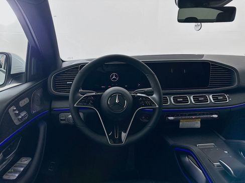 New 2026 Mercedes-Benz GLE 450 4MATIC Coupe image 25