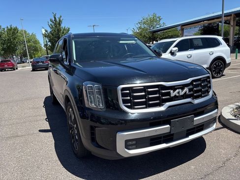 Used 2024 Kia Telluride SX Prestige AWD/4WD image 2