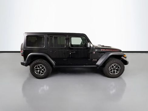 Used 2024 Jeep Wrangler Unlimited Rubicon AWD/4WD image 6
