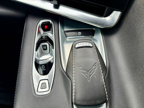 Used 2022 Chevrolet Corvette Stingray Coupe w/ 1LT image 18