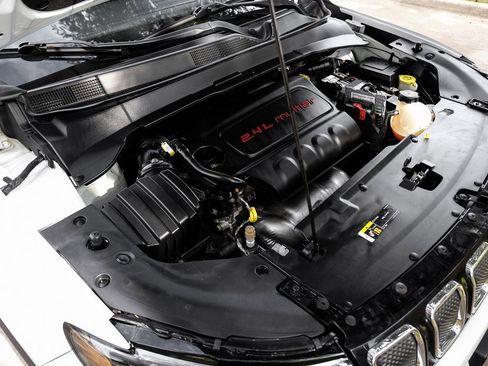 Used 2022 Jeep Compass Limited image 62