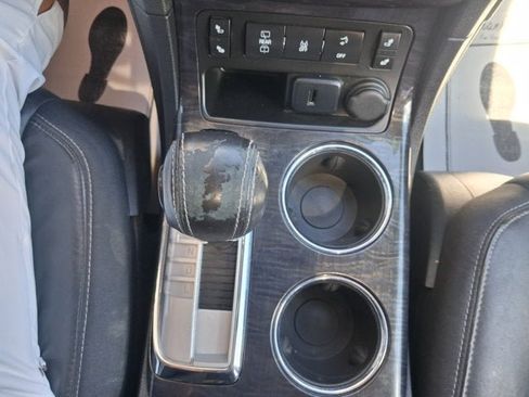 Used 2016 Buick Enclave Leather AWD/4WD image 29