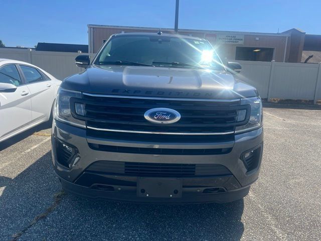 Used 2021 Ford Expedition Limited AWD/4WD image 5
