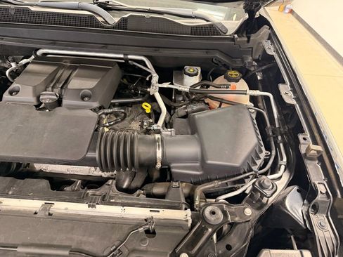 Used 2024 GMC Canyon AT4X image 52