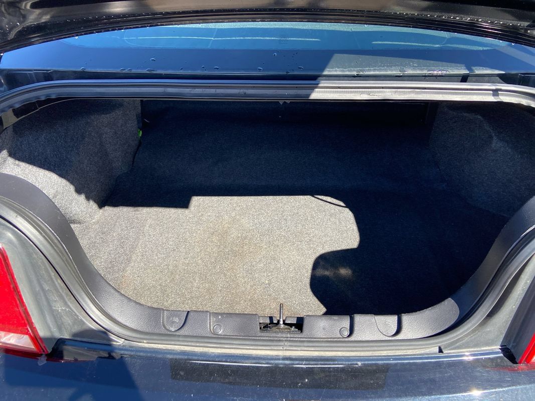 Used 2006 Ford Mustang GT RWD image 19