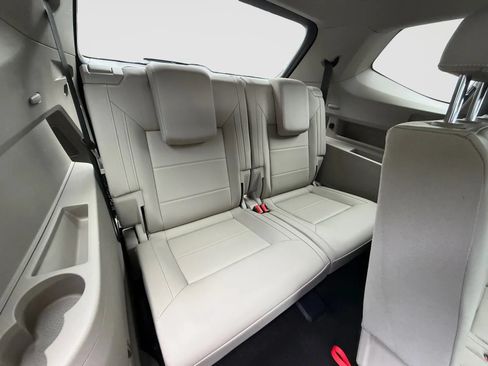 Used 2021 Volkswagen Atlas SE w/ Panoramic Sunroof Package AWD/4WD image 20