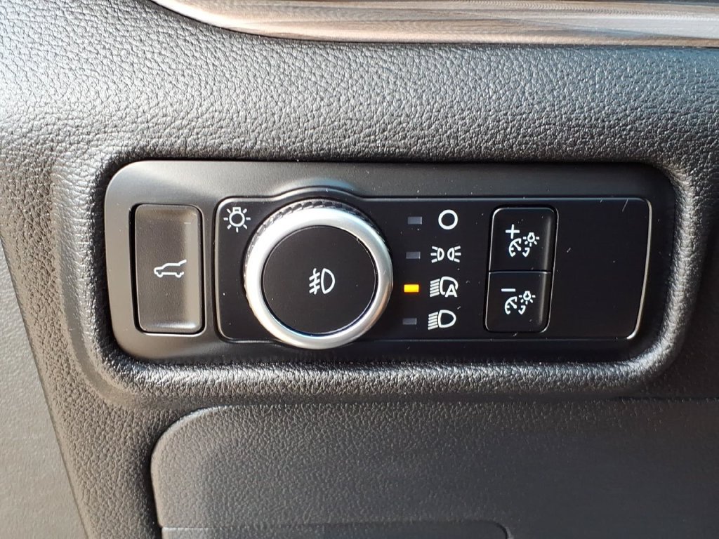 Used 2023 Ford Explorer Limited w/ Limited Technology Package AWD/4WD image 22