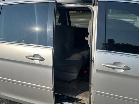Used 2009 Honda Odyssey EX image 8
