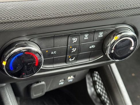 Used 2026 Chevrolet TrailBlazer LS w/ LS Convenience Package image 28