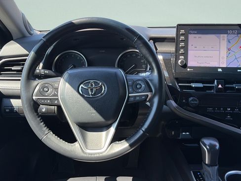 Used 2021 Toyota Camry XLE w/ Navigation Package AWD/4WD image 11